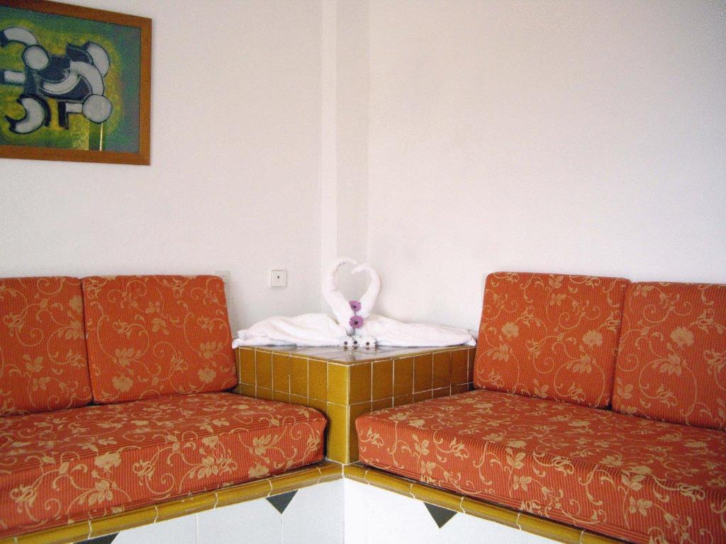 Es Grop Apartments Пуртинач Экстерьер фото